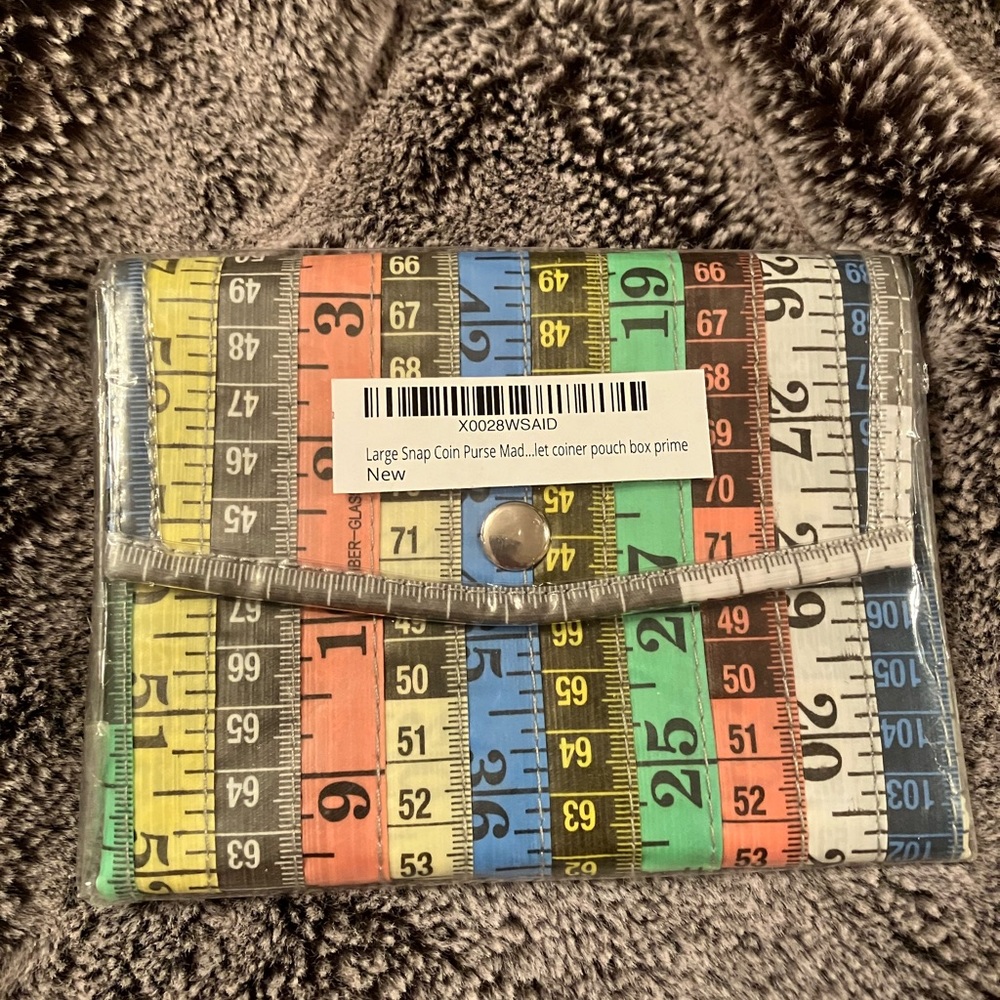 NWT Coin Wallet ruler 📏 pattern